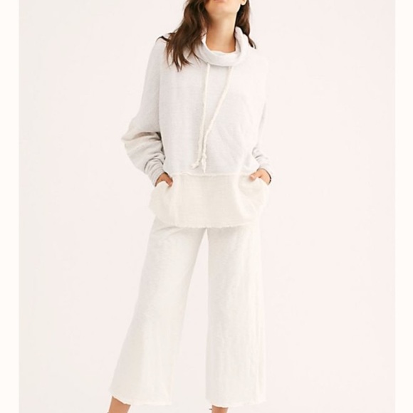 Free People Zoe Oversized Pullover - Picture 4 of 5